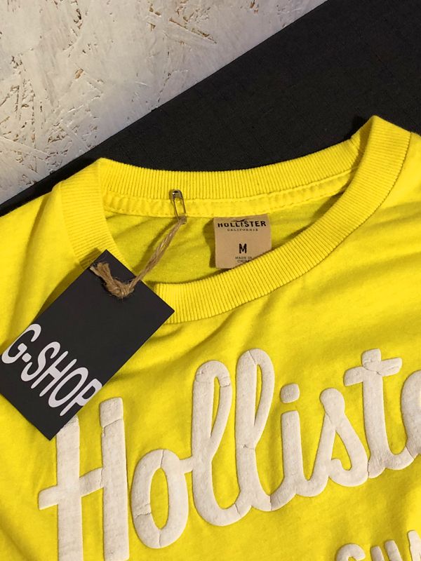 Футболка Hollister - размер M