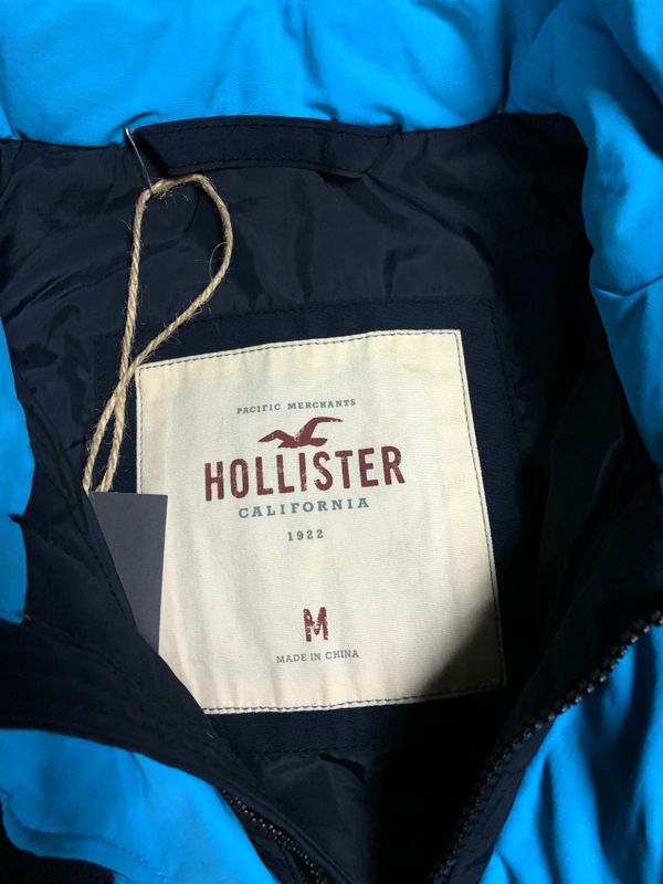Куртка Hollister - размер M