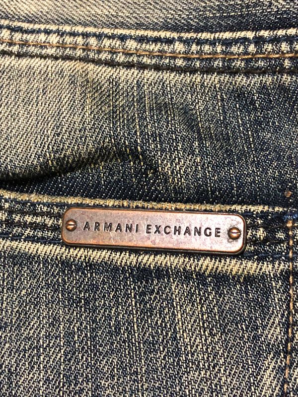 Джинсы Armani Exchange - размер 36